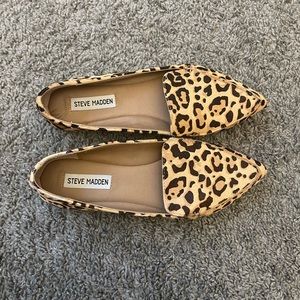 Steve Madden flats size 7